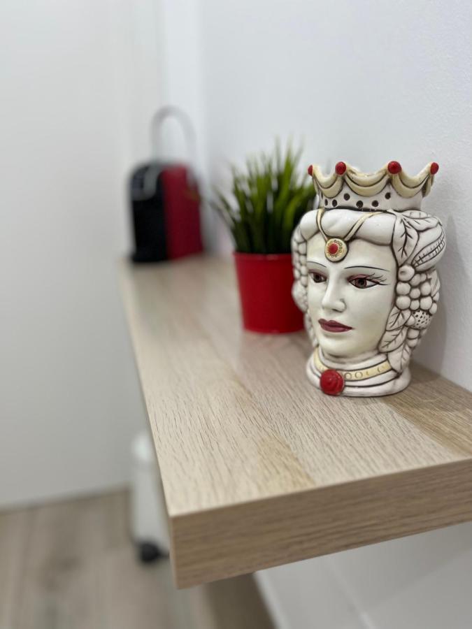 קטאניה Dimora Sicula Guest House מראה חיצוני תמונה