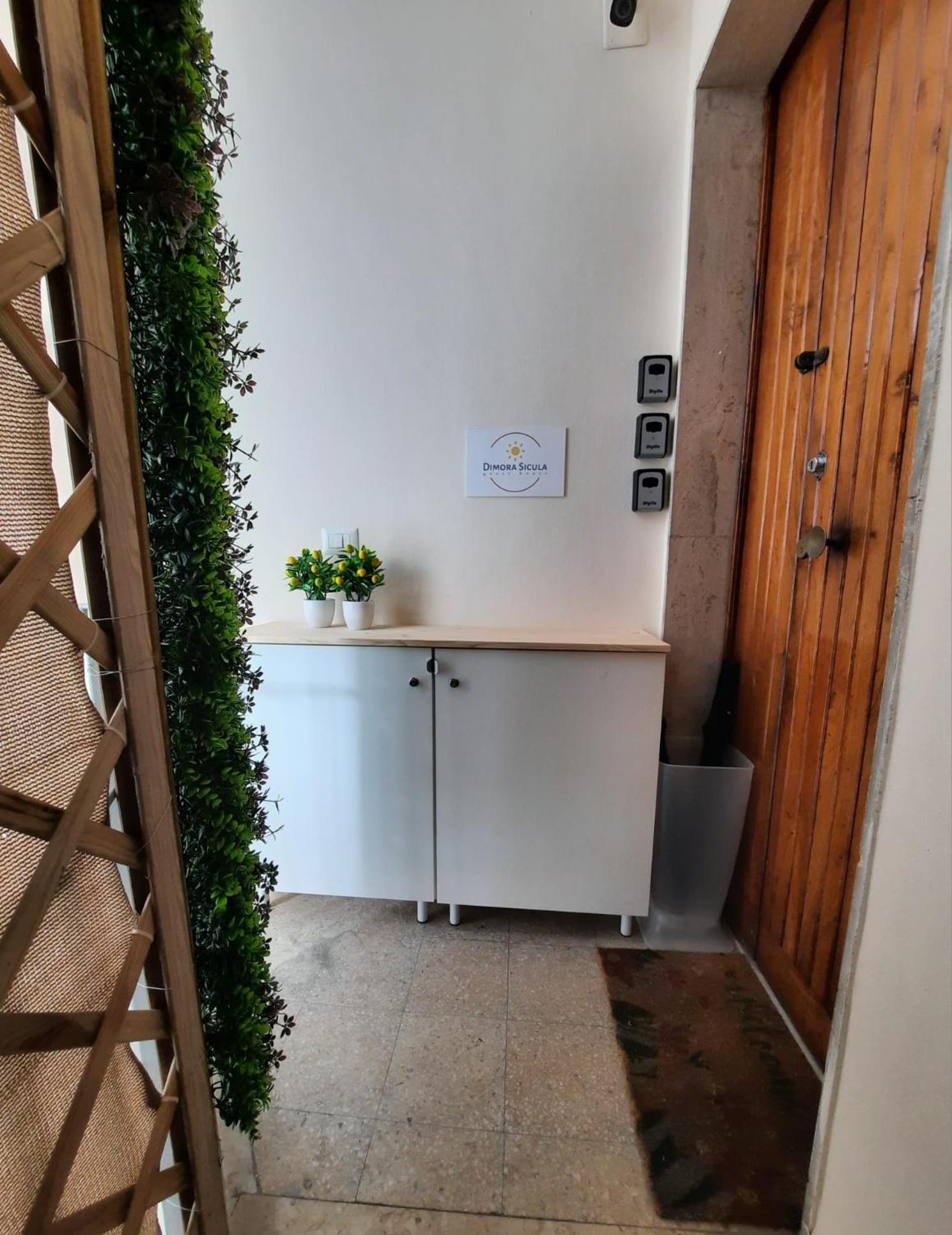 קטאניה Dimora Sicula Guest House מראה חיצוני תמונה